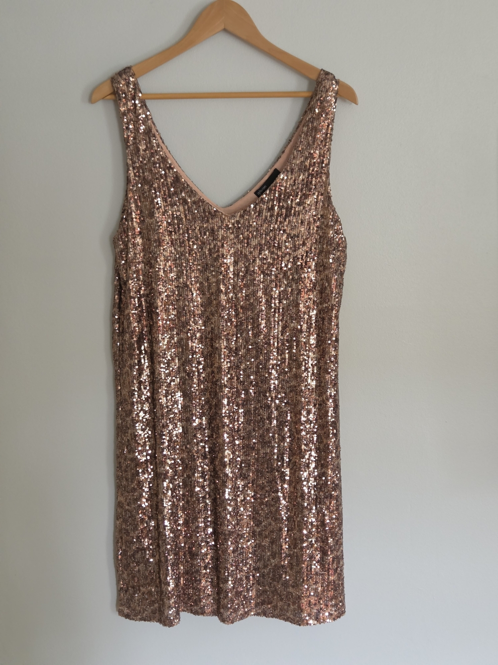 Gibson sz L Rose Gold Sequin V-Neck Mini Dress